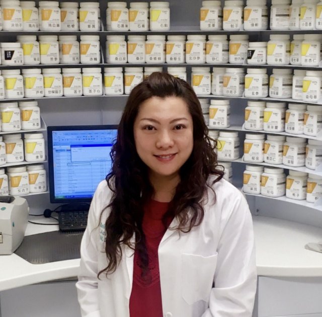 Belinda He, DAOM, LAc, LMT